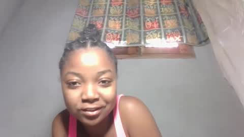 yolandrina05 online show from October 30, 2025, 9:00 am