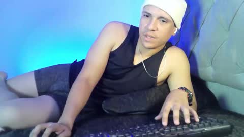 Yonat online show from May 10, 2026, 7:41 pm