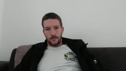 yone23 online show from October 12, 2025, 10:14 am