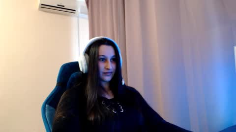 Sophie online show from March 23, 2026, 2:10 pm