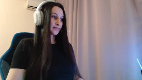 Sophie online show from April 29, 2026, 5:30 pm