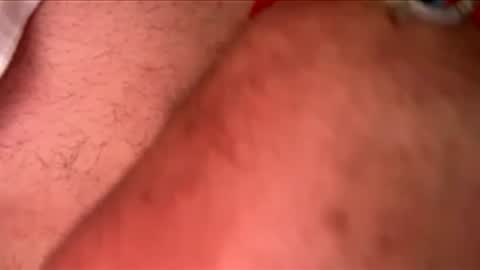 yoniyuma1780 online show from May 17, 2026, 4:47 pm