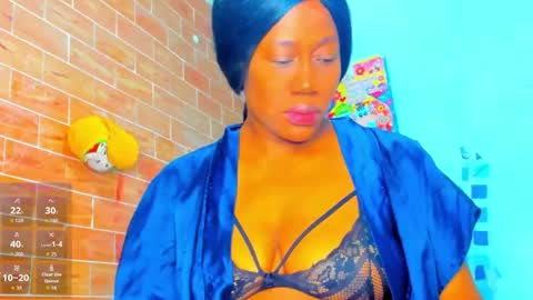 Snapshot of yonnsol_avril chatting on February 14, 2026, 7:10 pm yonnsol_avril online show from February 14, 2026, 7:10 pm