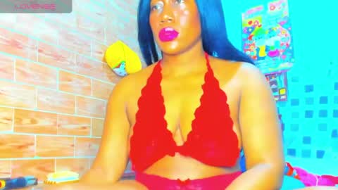 yonnsol_avril online show from April 14, 2026, 6:58 pm