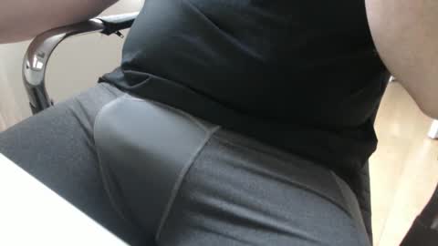 yorkiemanuk online show from March 5, 2026, 9:05 am