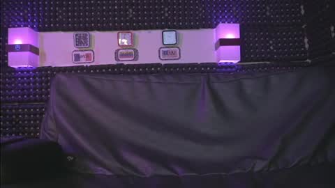 dulceandyors online show from January 12, 2025, 4:00 am