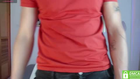 yoshy_man online show from January 29, 2025, 6:43 am