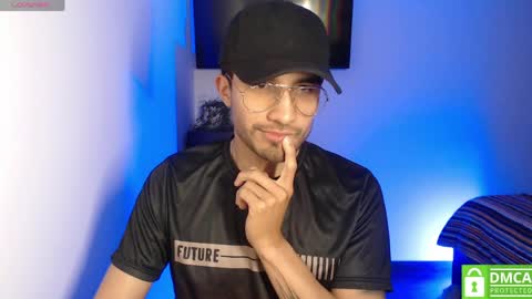 yoshy_man online show from April 9, 2026, 3:17 am