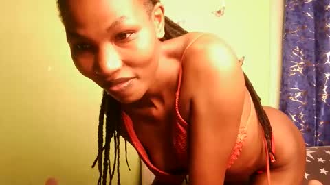 Snapshot of yosweetslut chatting on April 15, 2026, 5:20 pm Sweetkitty online show from April 15, 2026, 5:20 pm