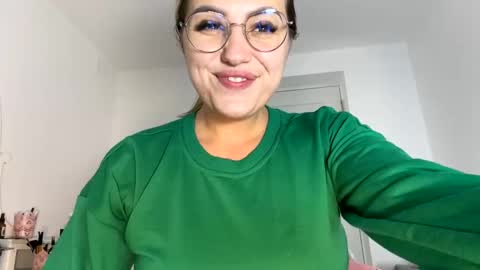 Snapshot of you_love_melisa chatting on December 21, 2024, 8:43 pm private on 18 per minute start private 500 tokensOnlyfans online show from December 21, 2024, 8:43 pm