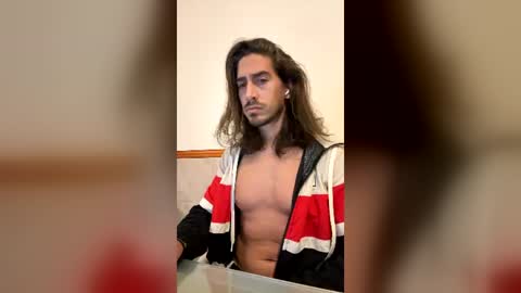 youcallmerobert online show from June 12, 2026, 1:04 am