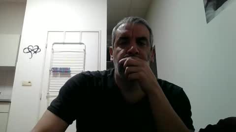 Snapshot of youdeservit chatting on February 15, 2025, 9:59 pm CrayZio online show from February 15, 2025, 9:59 pm