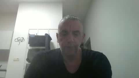 CrayZio online show from April 1, 2026, 2:12 am