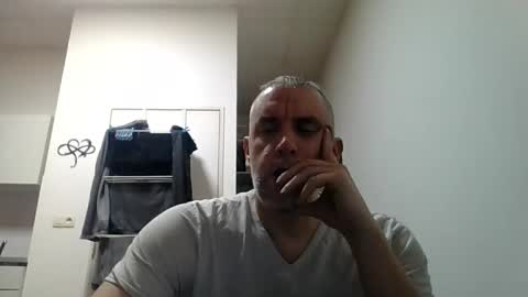 CrayZio online show from April 6, 2026, 4:57 am