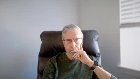 Colorado Guy Straight online show from November 9, 2025, 7:45 pm