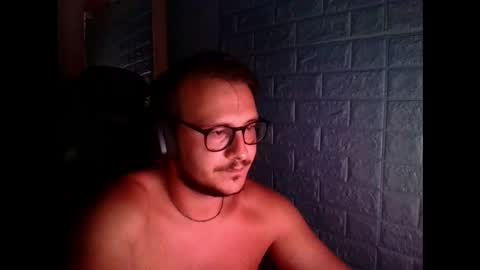 Snapshot of younromki chatting on September 9, 2025, 7:57 pm A... online show from September 9, 2025, 7:57 pm