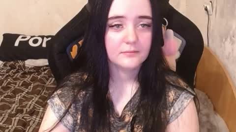 your_8a8y online show from November 13, 2025, 12:59 pm