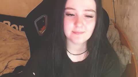 your_8a8y online show from February 4, 2026, 1:28 pm