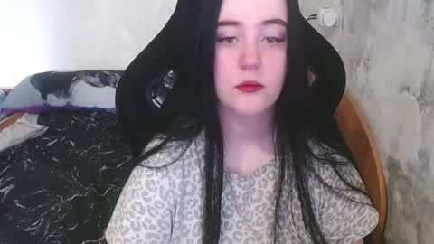 your_8a8y online show from May 13, 2026, 8:01 am