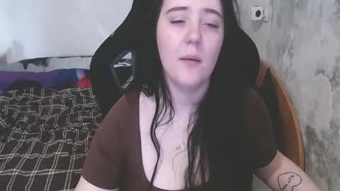 your_8a8y online show from May 26, 2026, 2:57 pm