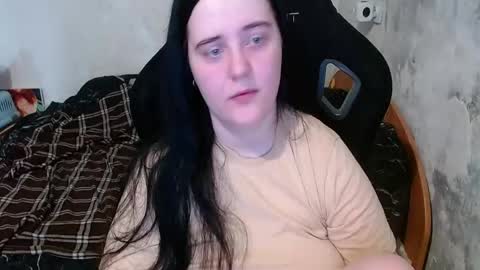 your_8a8y online show from May 27, 2026, 3:31 pm