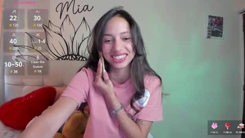 mia3 online show from January 19, 2025, 7:15 pm