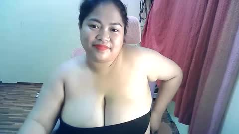 your_big_boobs online show from October 4, 2025, 1:31 pm