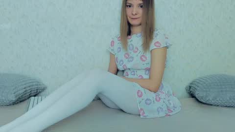 Lily online show from January 11, 2025, 11:12 am