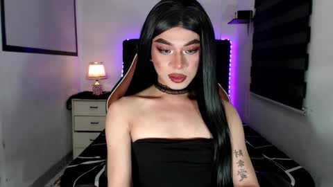 CALL ME DIMPLE STAR xx  online show from December 3, 2024, 8:05 am