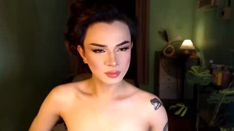 Snapshot of your_dimplecummer chatting on June 12, 2026, 6:18 pm CALL ME DIMPLE STAR xx online show from June 12, 2026, 6:18 pm