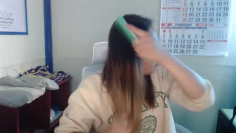 your_dreamgirlxxx69 online show from February 3, 2025, 4:57 am