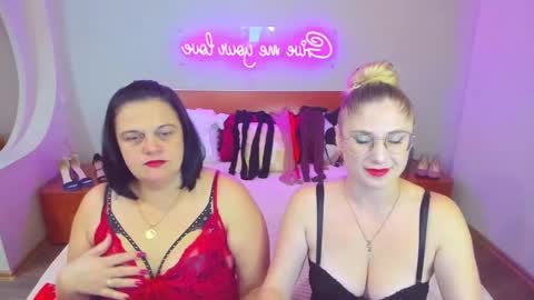 Snapshot of your_exstasy chatting on October 12, 2025, 7:40 am Your Ecstasy online show from October 12, 2025, 7:40 am