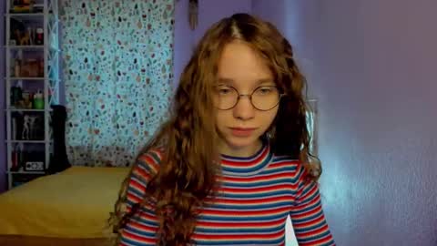 Leslie online show from November 1, 2025, 10:50 am