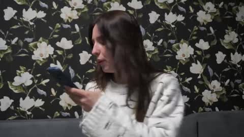 Meri  online show from March 8, 2025, 8:14 pm