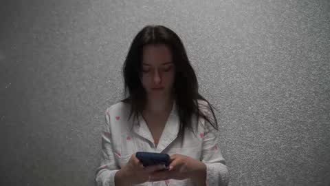 Meri  online show from March 12, 2025, 9:24 pm