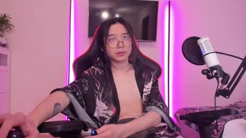 Han   online show from November 28, 2025, 10:07 am