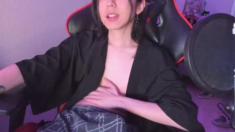 Snapshot of your_little_twink chatting on May 19, 2026, 1:00 am Han online show from May 19, 2026, 1:00 am