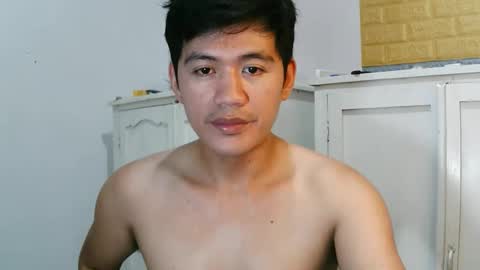 your_love_miaka online show from May 5, 2026, 3:53 pm
