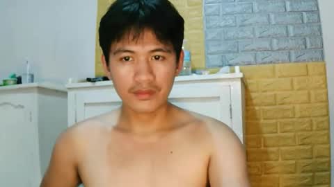 your_love_miaka online show from May 22, 2026, 10:21 am