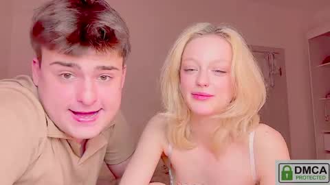 your_molly_mark online show from May 16, 2026, 12:29 am