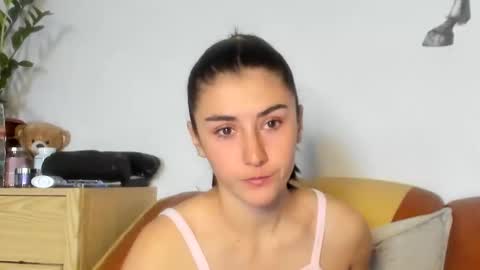 Andrea Your sweet farmer girl online show from February 20, 2025, 10:05 am