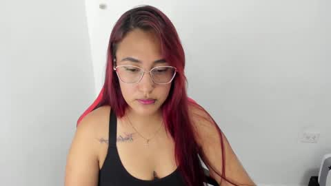 EMILY independent model online show from March 5, 2025, 3:08 am