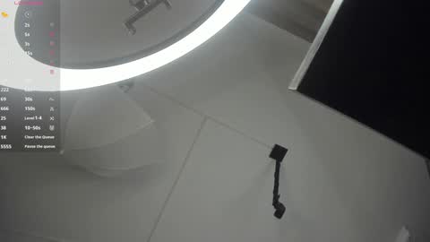SASKYA VALERIA online show from January 11, 2025, 9:46 pm