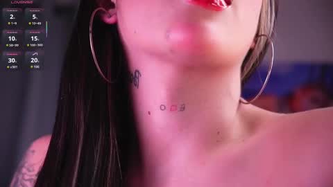 SASKYA VALERIA online show from September 25, 2025, 11:30 pm