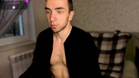 Your new boyfriend17 online show from November 18, 2025, 1:26 pm