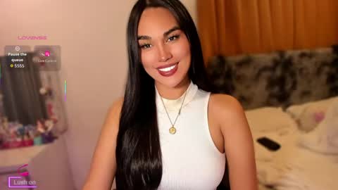 Snapshot of your_other_halfxx chatting on March 25, 2026, 11:49 am Miss Larah online show from March 25, 2026, 11:49 am