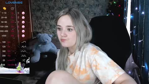 Molly online show from December 24, 2024, 7:49 am