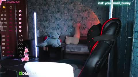 Molly online show from September 12, 2025, 3:50 am