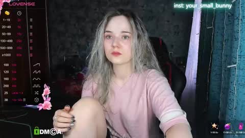 Molly online show from October 1, 2025, 2:06 am