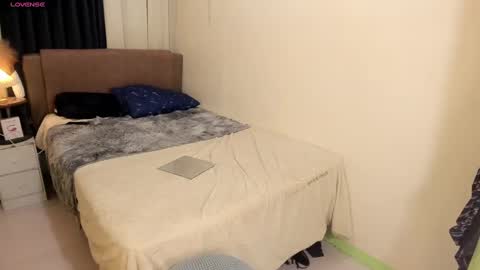 yourasian_bradley online show from March 8, 2025, 10:45 pm